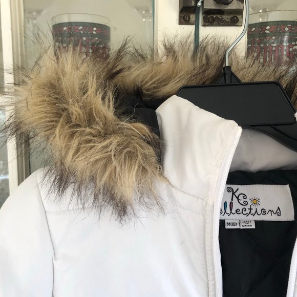 Girls White Puffy Coat with Fur on Hood - Picture 6 of 7